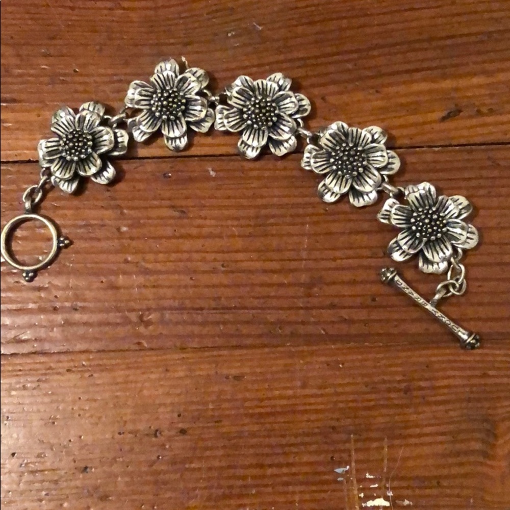 Lucky brand flower bracelet